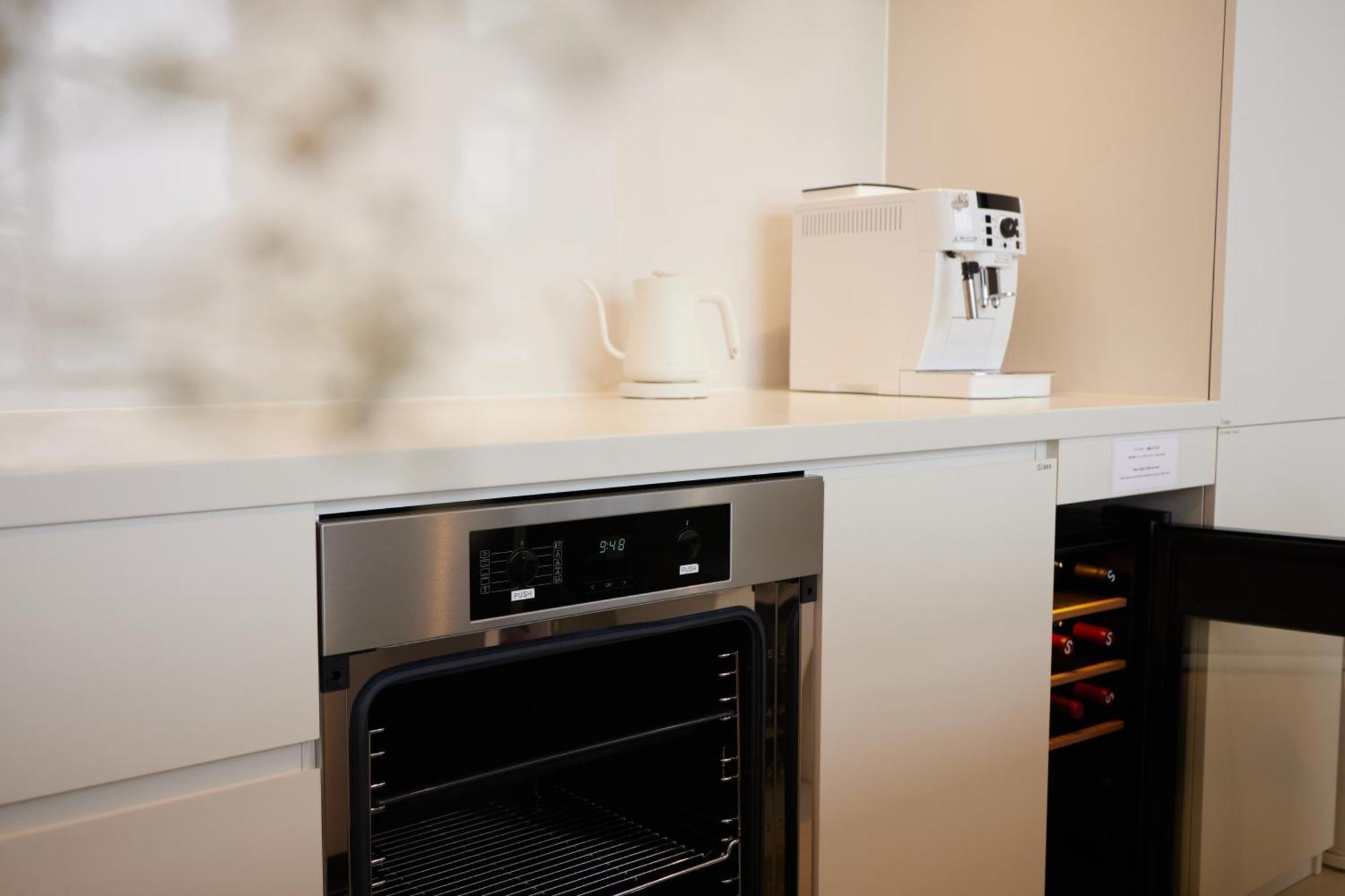 Aura By Jade Group